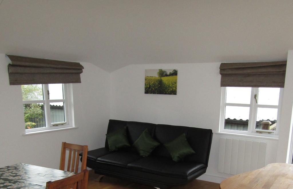 Ferienwohnung Watercress Barns Sittingbourne Exterior foto