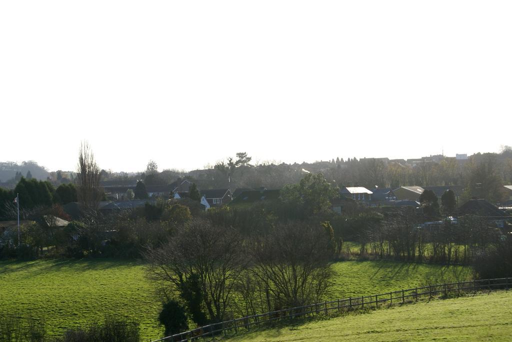 Ferienwohnung Watercress Barns Sittingbourne Exterior foto