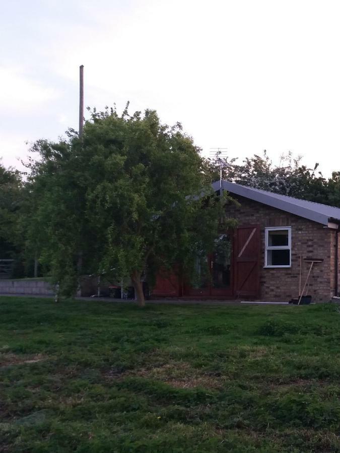 Ferienwohnung Watercress Barns Sittingbourne Exterior foto