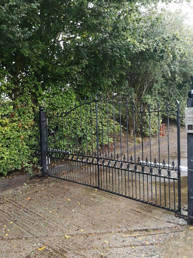 Ferienwohnung Watercress Barns Sittingbourne Exterior foto